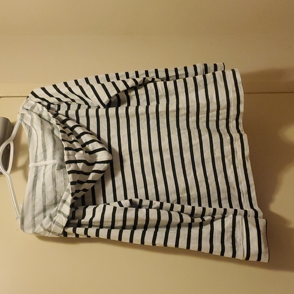 Women's long sleeve hooded tee, large - Picture 4 of 5